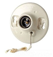 Leviton Incandescent Lampholder, 250V 660W, Medium Base, 1-Circuit, Twist-lock, Pull Chain - White