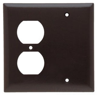 Pass & Seymour 200-Pack Combination Wall Plate, (1) Blank, (1) Duplex Receptacle, 2-Gang, Standard, 4.56 Inch W x 4.5 Inch H - Brown