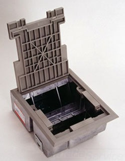 Wiremold AF3-KT Floor Box, 300 Cu Inch, 8 Inch L Raised w/ 9 Knockouts & Tile Cover - Black